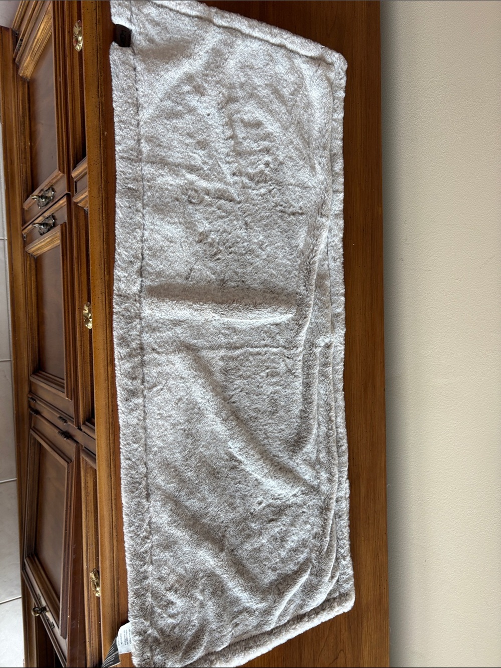 Soft Plush Ugg Table Runner
